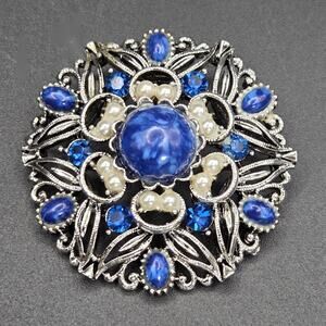 Lisner Vintage Original Signed Blue Rhinestone Pearl Accents Silver-tone Brooch